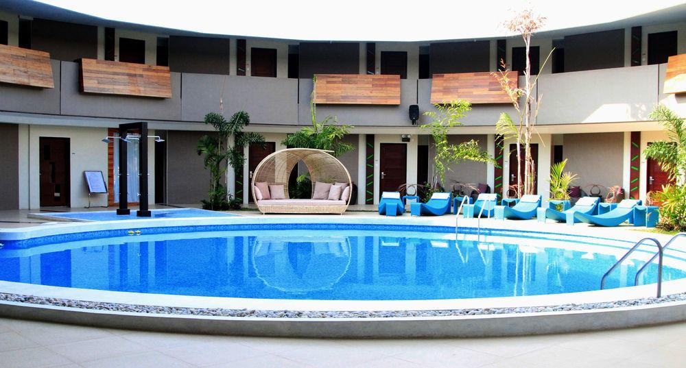 The Oriental Hotel Bataan Mariveles Exteriör bild