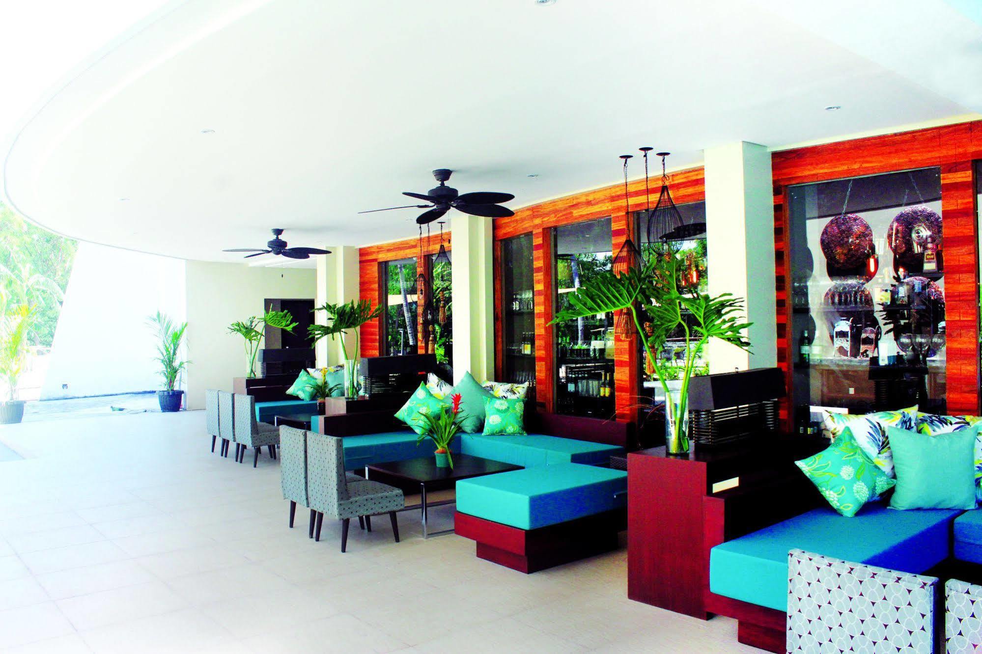The Oriental Hotel Bataan Mariveles Exteriör bild