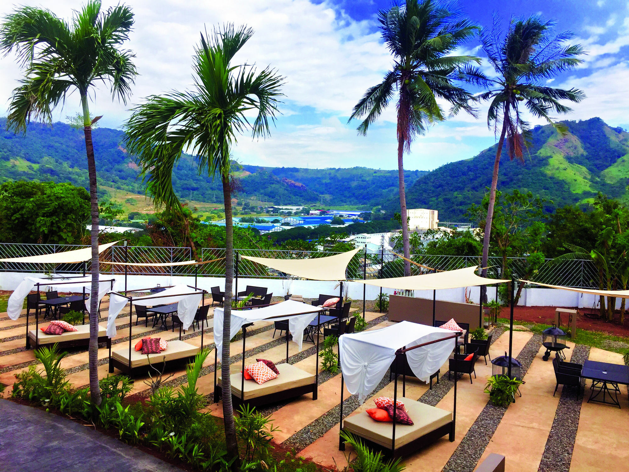 The Oriental Hotel Bataan Mariveles Exteriör bild